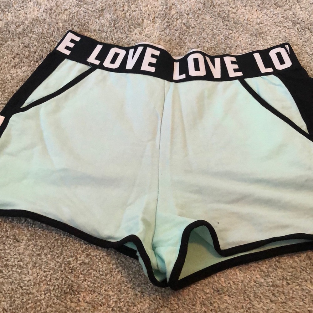 Women’s shorts